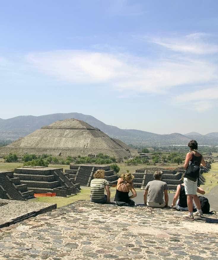 Teotihuacan Pyramids guide 2023: travel tips, tour prices, and more!