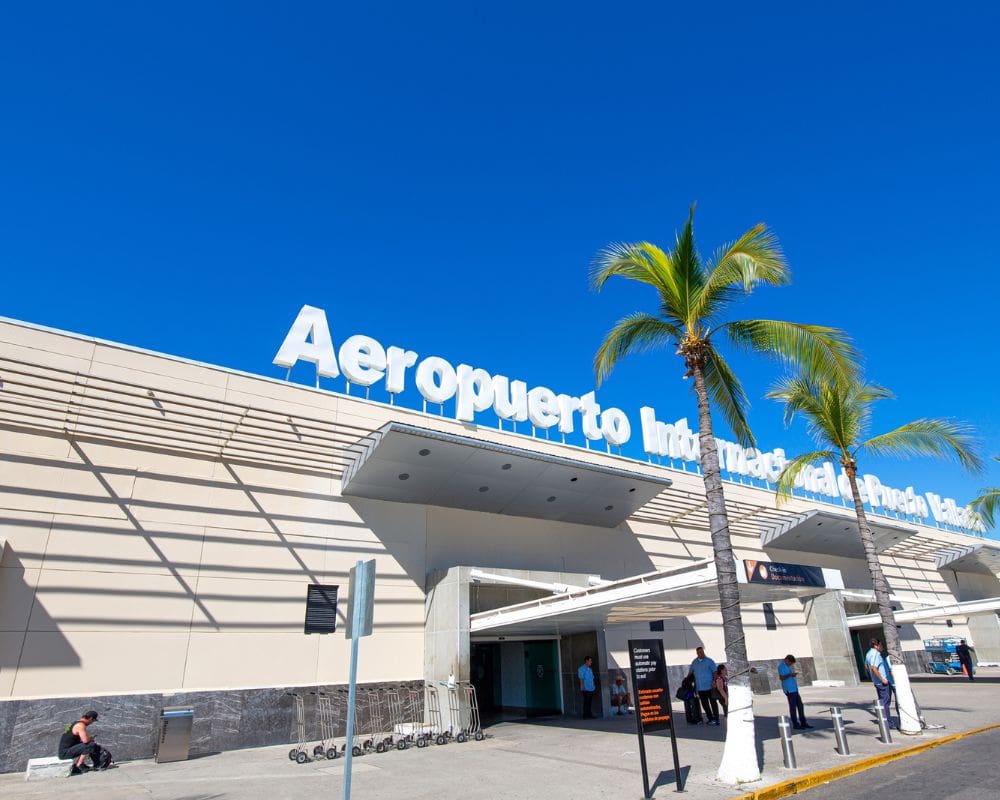 How to get to Puerto Vallarta from the airport