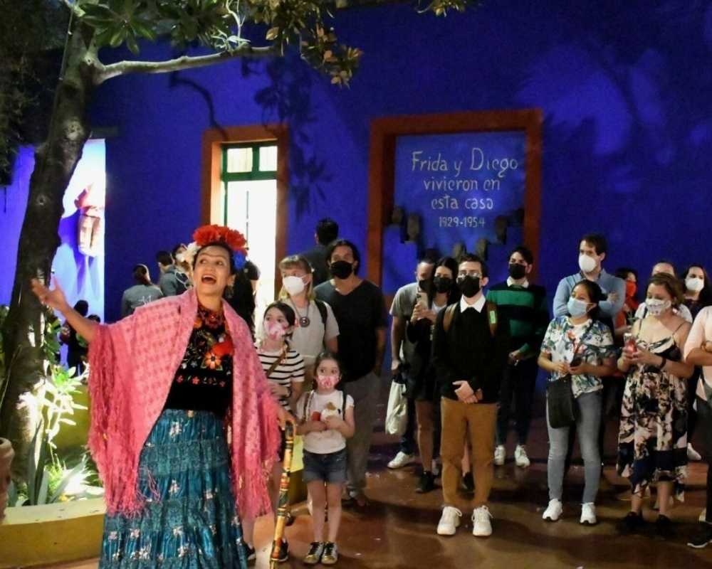 visit the frida kahlo museum