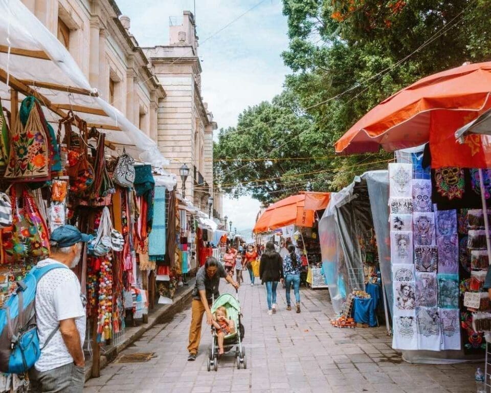 The best time to visit Oaxaca (weather, prices, and seasons) | Mexico ...