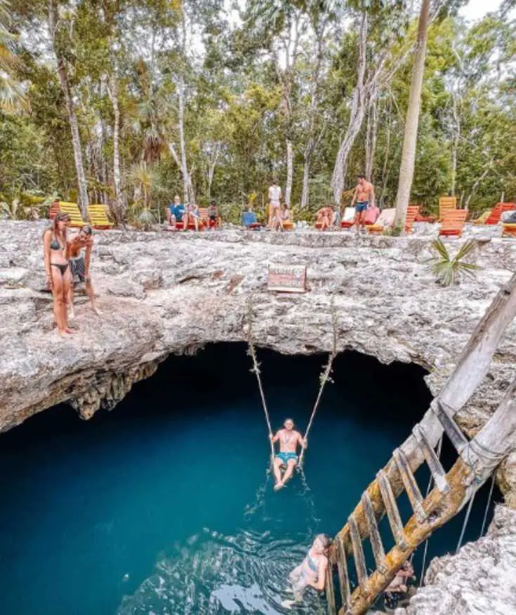 cenote calavera mexico