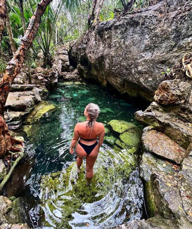 Cancun vs Cozumel