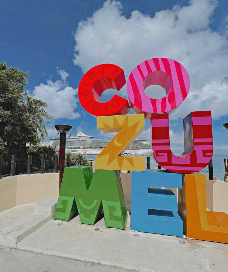 Cancun vs Cozumel