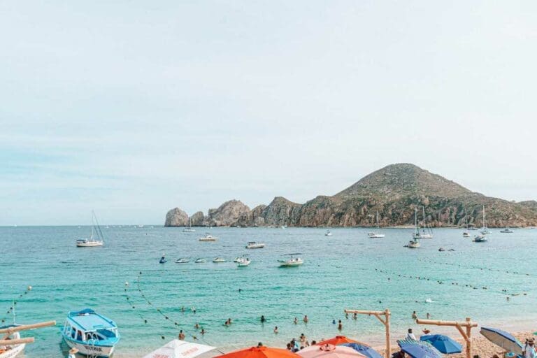 15 beaches in Cabo San Lucas: how to get there, what to bring, and everything you need to know