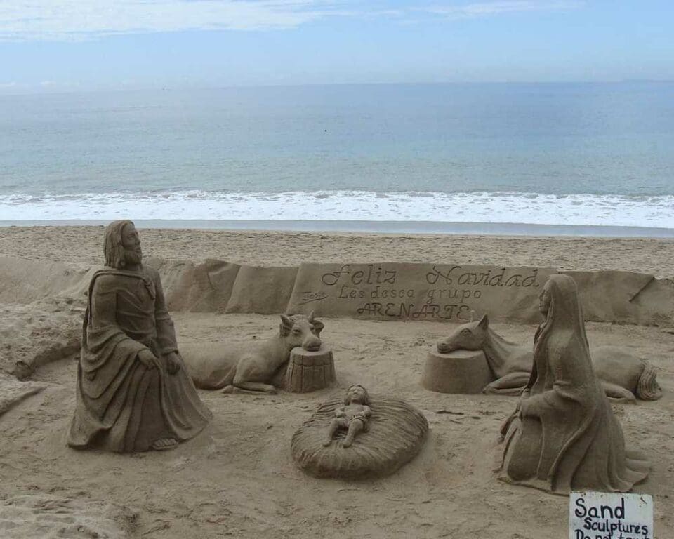 Las Posadas to playas: a complete guide to celebrating Christmas in ...