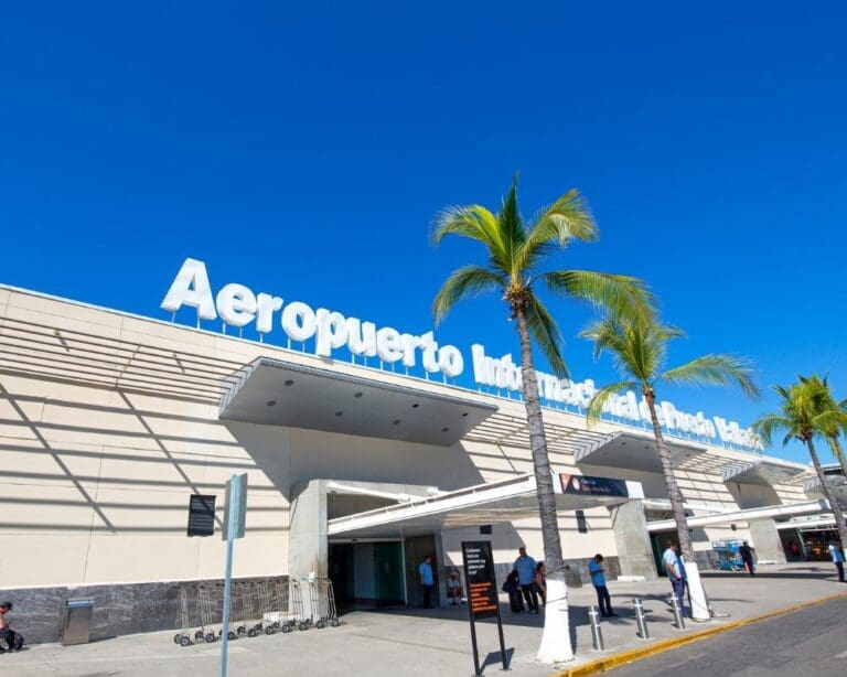 Puerto Vallarta Airport Guide: airport transportation, ATMs, restaurants, and everything you need to know