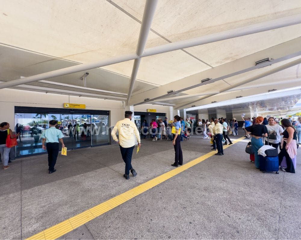 Puerto Vallarta Airport to Bucerias Taxi Service