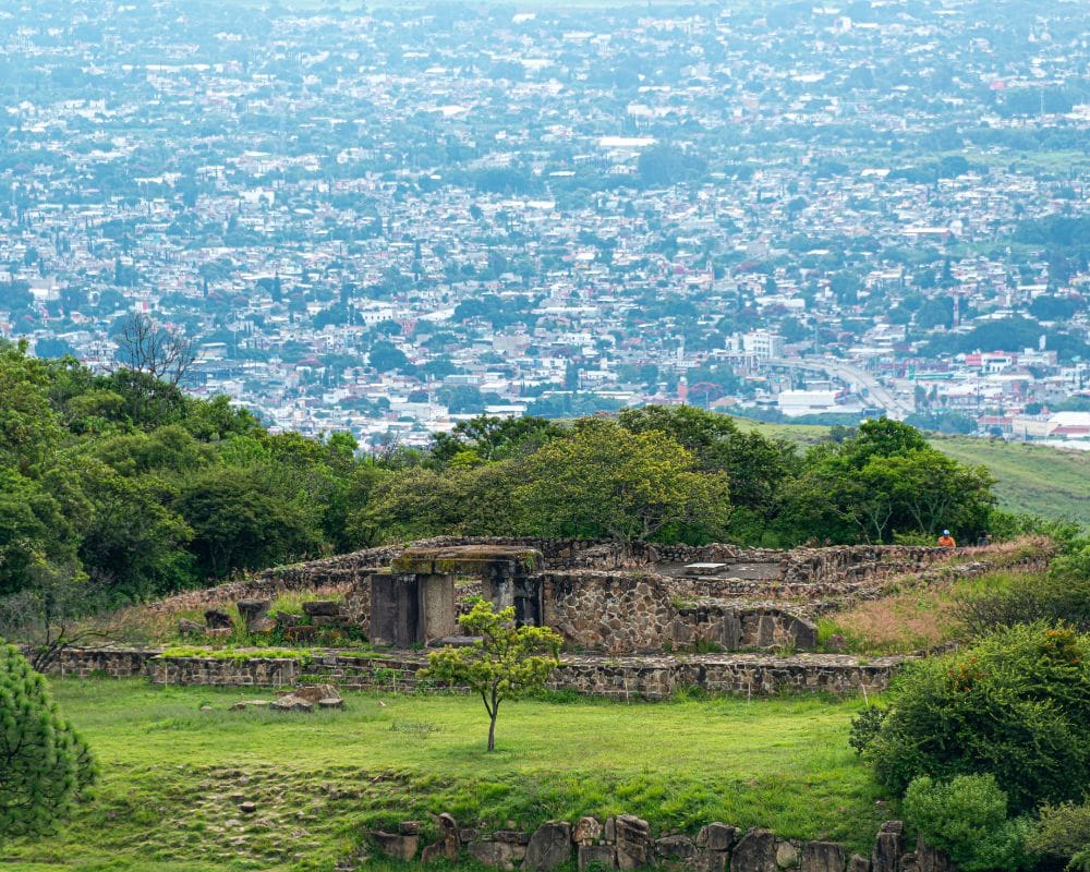 Monte Alban Travel Guide