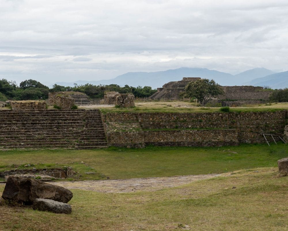 Monte Alban Travel Guide