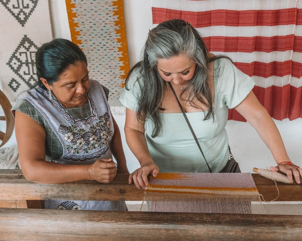 Oaxaca loom weaving