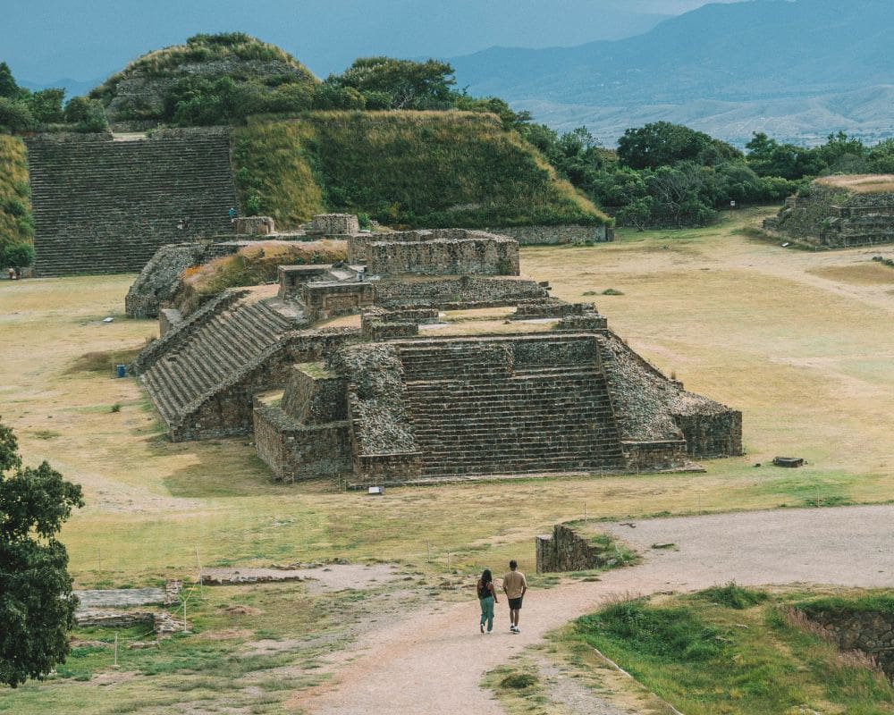 monte alban tour