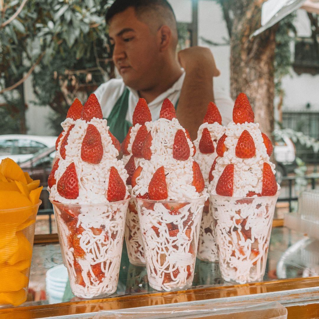 Walk through markets and snack like a true chilango - Image 2